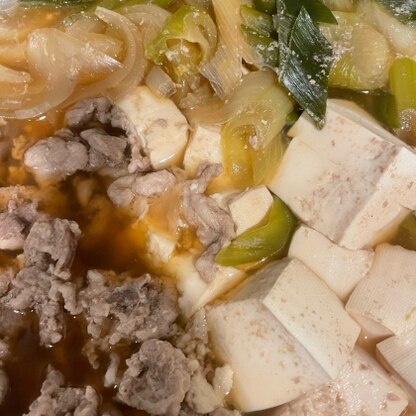 肉豆腐は難しいイメージがあったのですが、こんなにお手軽にできるなんて！家族にも好評だったのでまたリピさせて頂きます
